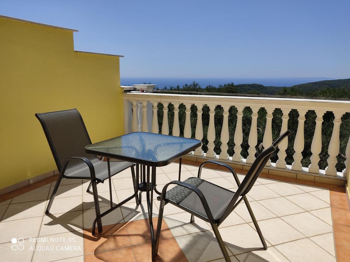 Nikolaou Thomas House Apartment Parga Exterior photo