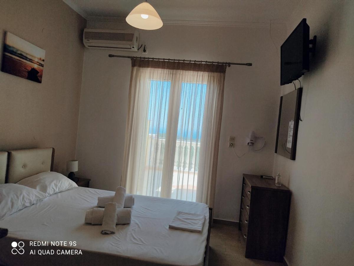 Nikolaou Thomas House Apartment Parga Exterior photo