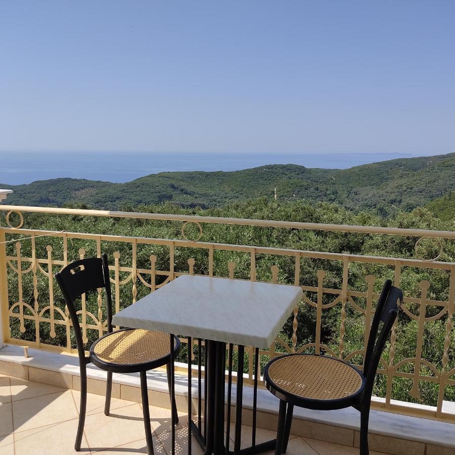 Nikolaou Thomas House Apartment Parga Exterior photo
